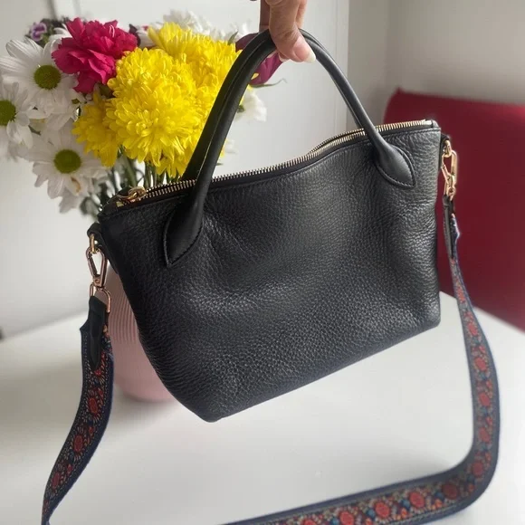 Prada handbag - Picture 10 of 13